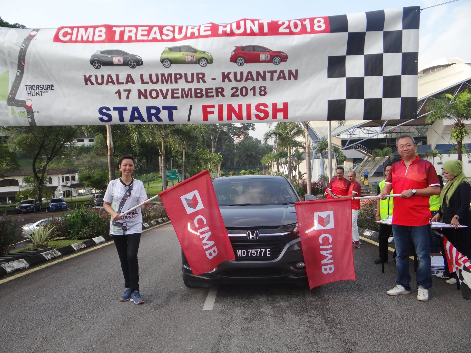 CIMB Treasure Hunt participants solving outdoor team challenges